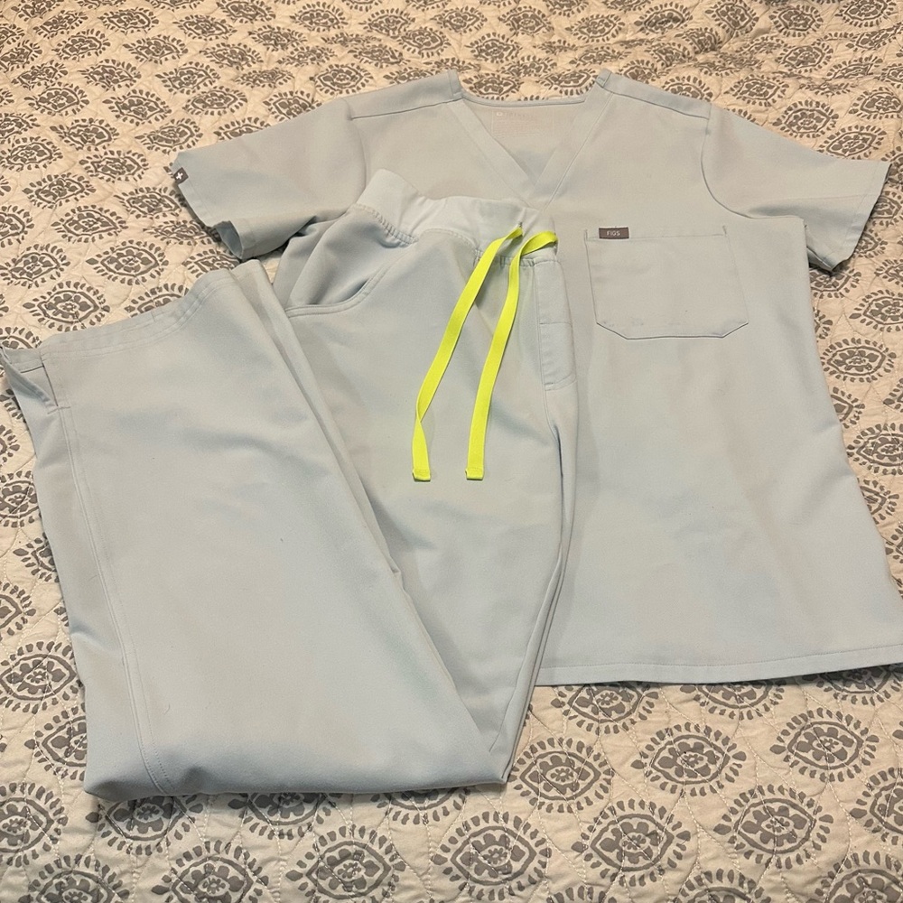 Figs Light Blue Scrub set sz M
